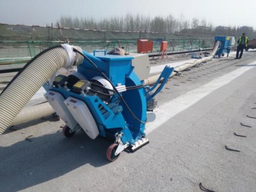 路面抛丸机在道路桥梁施工